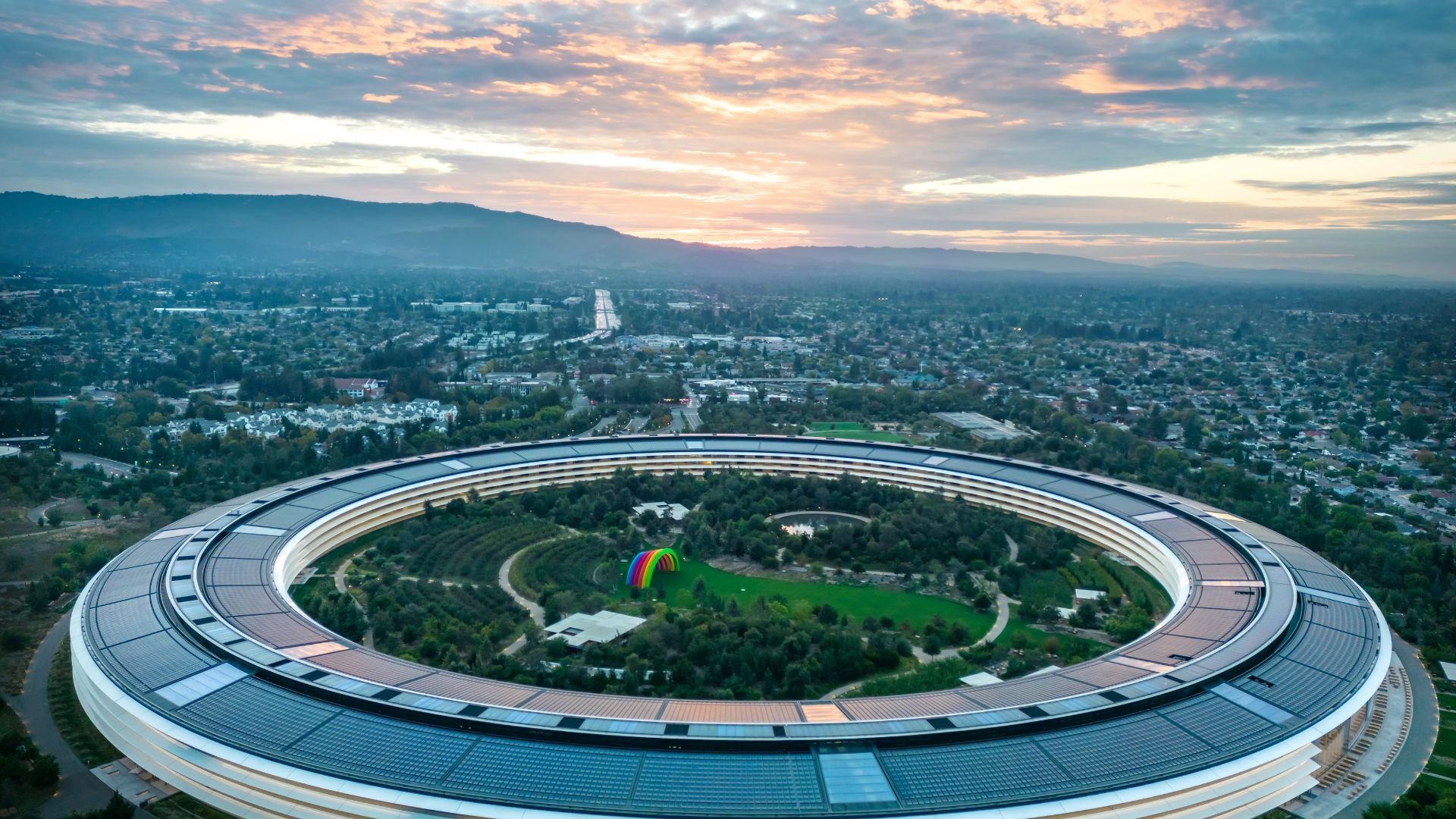 Apple HQ
